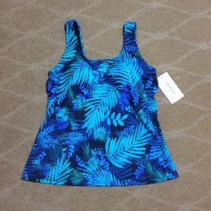 Swimsuits For All NWT Classic Tankini Top, 8